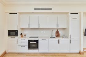 Appartement de luxe dans le complexe du club Porto Montenegro