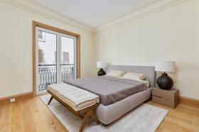 Appartement de luxe dans le complexe du club Porto Montenegro