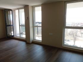 Luxueux appartement neuf de 3 chambres à 300 mètres de la plage à Sarafovo, Bourgas