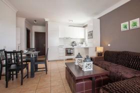 Appartement avec terrasses et jardin