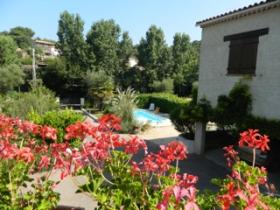 Belle villa dans quartier résidentiel d'Antibes