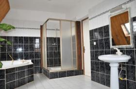 Ambatobe - charmante villa t5 meublée équipée style traditionnel avec vue 360°