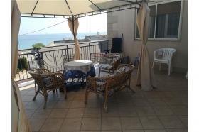 Belle villa en Italie à 50 mètres de la plage, 6 appartements individuels
