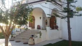 Belle villa a vendre située a 10 min du Port El Kantaoui