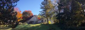Maison multi-familiale à vendre avec revenu, sur propriété de 15 ha