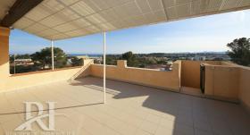 A vendre Villa 6 pièces large vue mer à Saint Raphaël