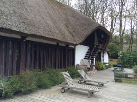 A vendre Chaumière Normande avec dépendance