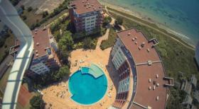 A vendre un studio à Ravda avec vue mer et front de mer