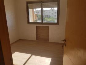 Appartement dans une villa haut standing à vendre