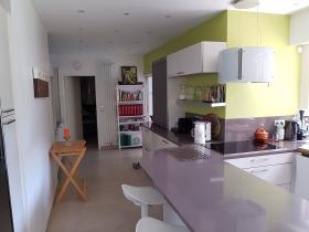 Villa sur grand terrain dans le Domaine du golf d'Etiolles