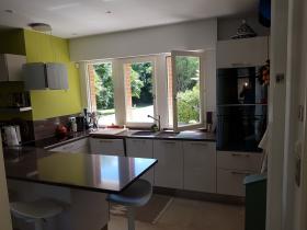Villa sur grand terrain dans le Domaine du golf d'Etiolles