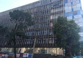 Vente du complexe commercial du Golden Square